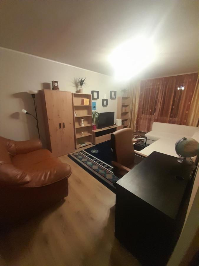 15 Minutes Apartment Bucarest Exterior foto